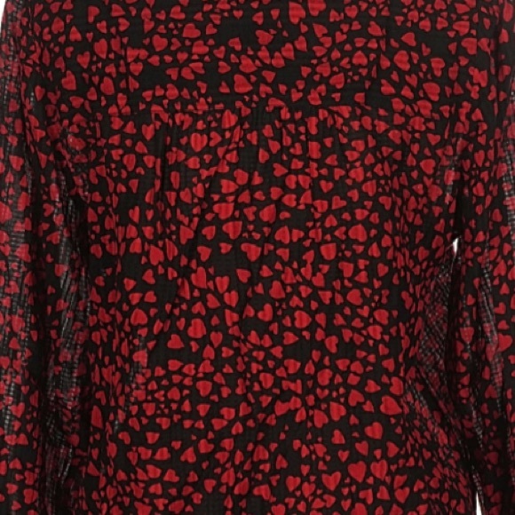 NWT ANN TAYLOR LOFT Black & Red Heart V-Neck Long Ruffle Sleeve Top Size Medium - Picture 5 of 6